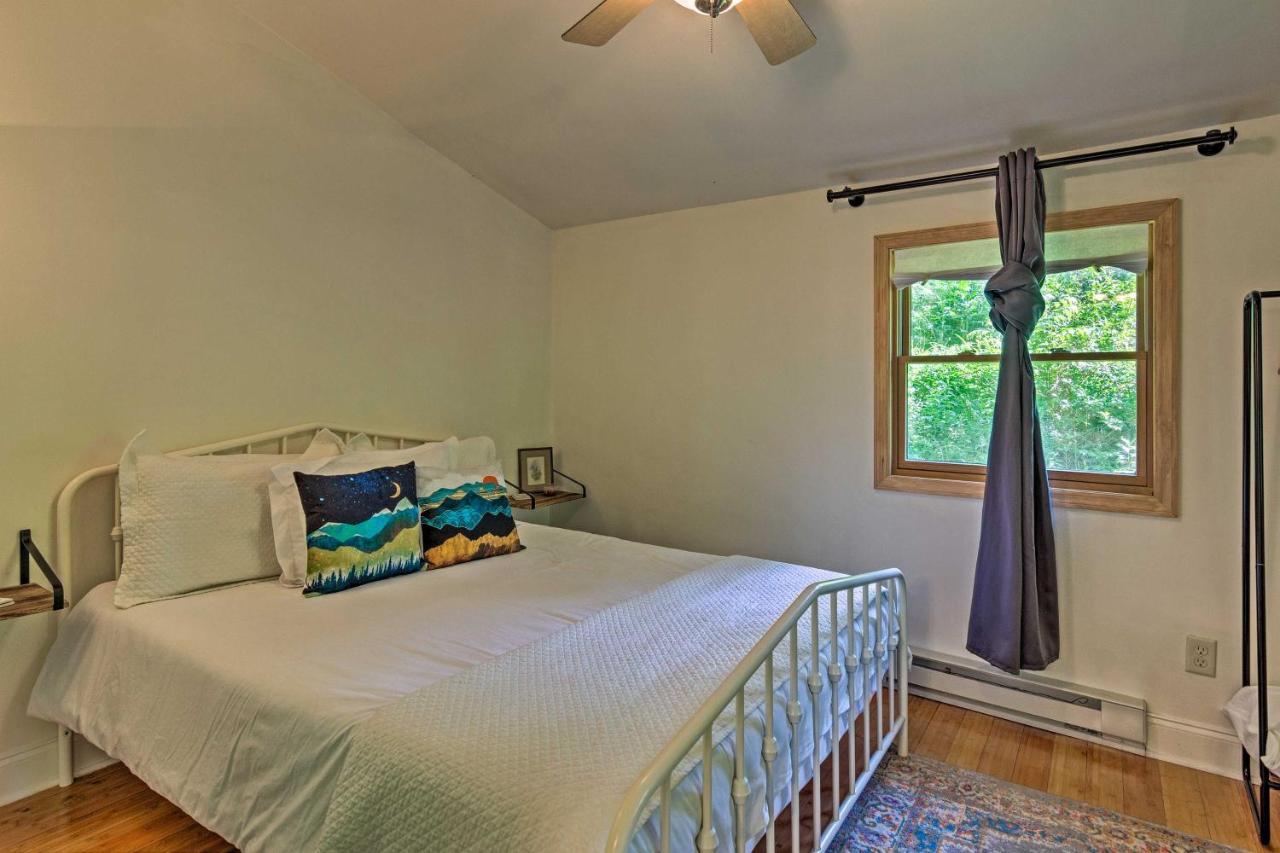 Cozy And Charming Asheville Cabin 5 Mi To Downtown! Exterior photo